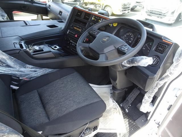 Mitsubishi GREAT 2026-05 7710497-16