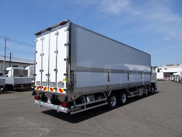 Mitsubishi GREAT 2026-05 7710497-2