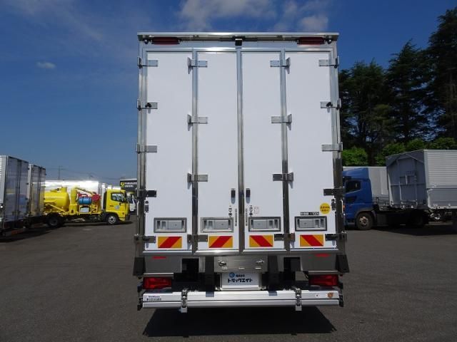 Mitsubishi GREAT 2026-05 7710497-5