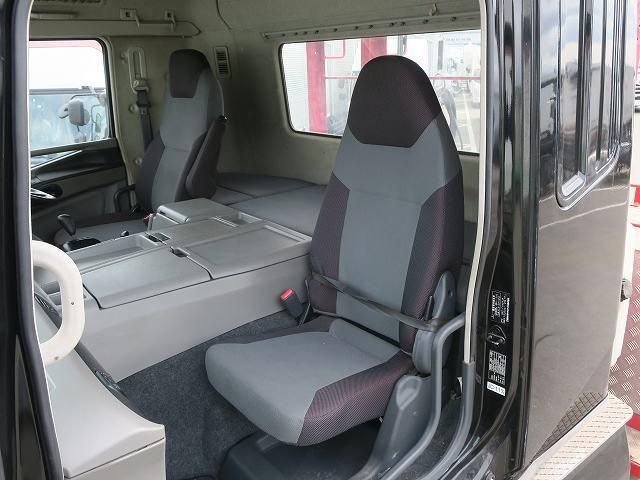Mitsubishi GREAT 2017-03 7710511-21