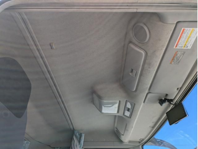Mitsubishi GREAT 2018-02 7710512-21