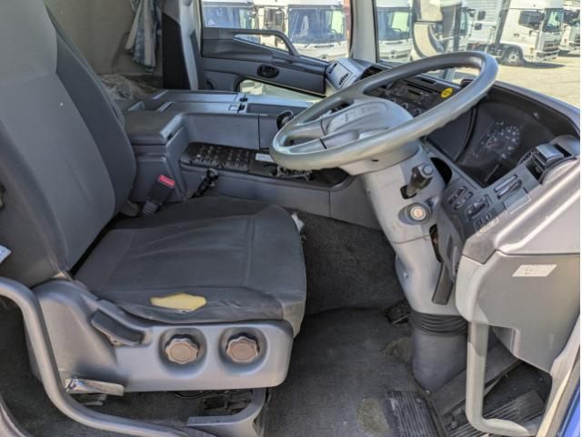 Mitsubishi GREAT 2018-02 7710512-23