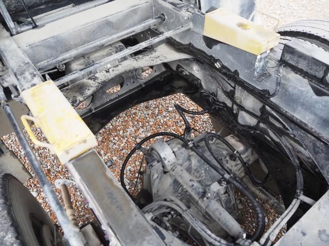 Mitsubishi GREAT 2015-08 7710513-25