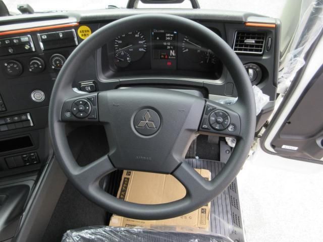 Mitsubishi GREAT 2026-03 7710498-10