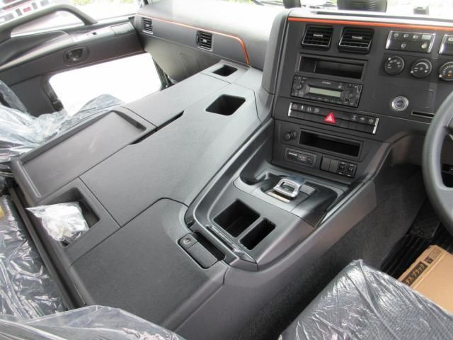 Mitsubishi GREAT 2026-03 7710498-11