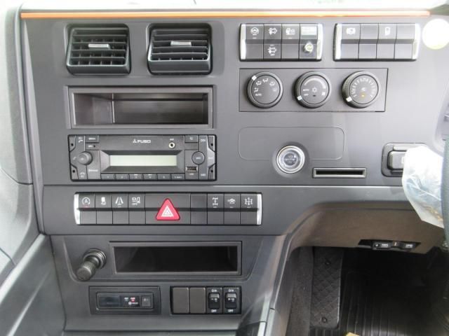 Mitsubishi GREAT 2026-03 7710498-12