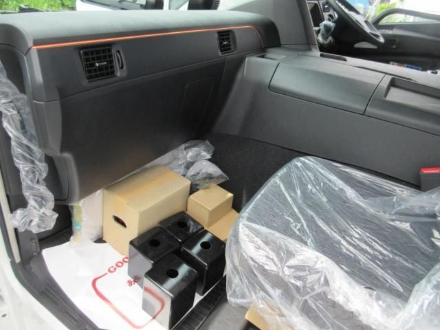 Mitsubishi GREAT 2026-03 7710498-16