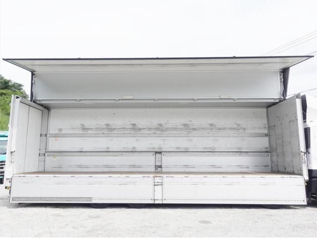 Mitsubishi GREAT 2015-11 7710526-16