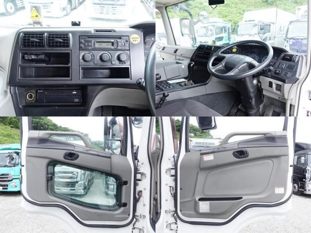 Mitsubishi GREAT 2015-11 7710526-25