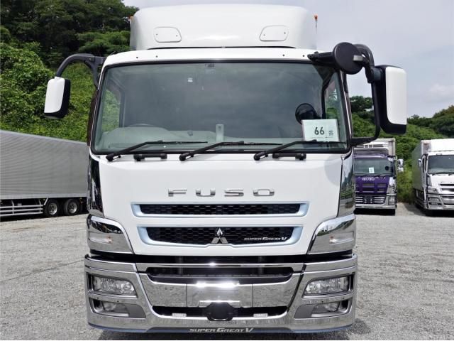 Mitsubishi GREAT 2015-11 7710526-2