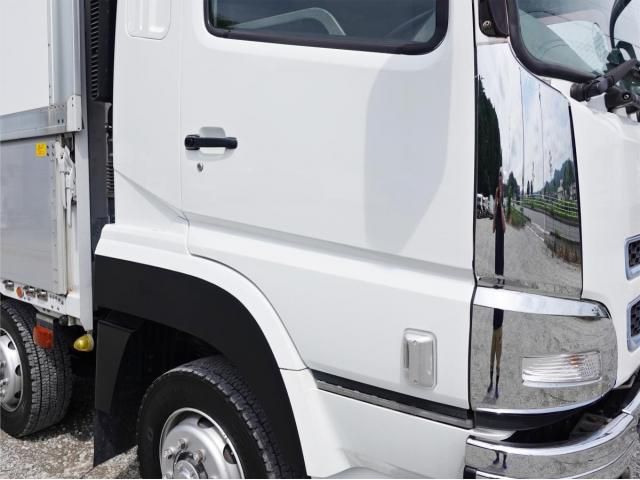 Mitsubishi GREAT 2015-11 7710526-5