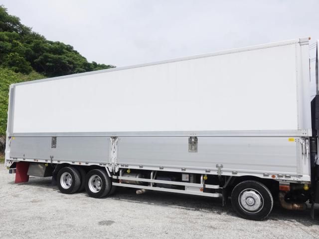 Mitsubishi GREAT 2015-11 7710526-7