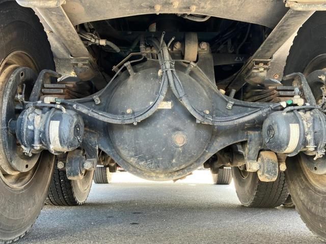 Mitsubishi GREAT 2021-06 7710508-15