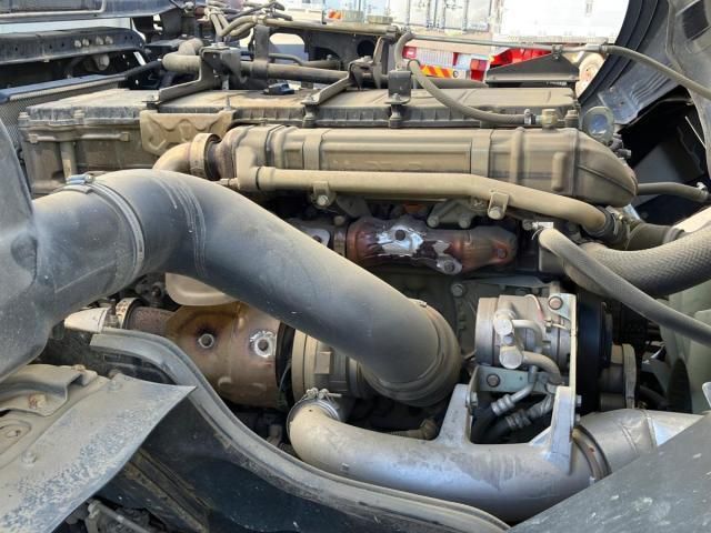 Mitsubishi GREAT 2021-06 7710508-17