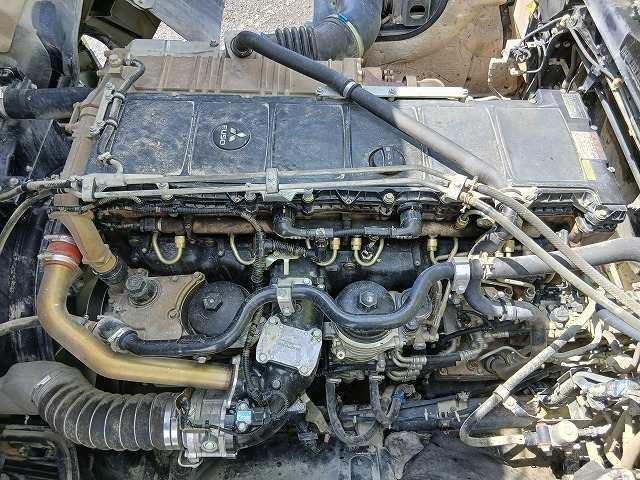 Mitsubishi GREAT 2014-05 7737894-18