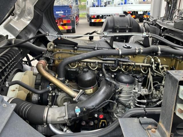 Mitsubishi GREAT 2022-11 7737892-13