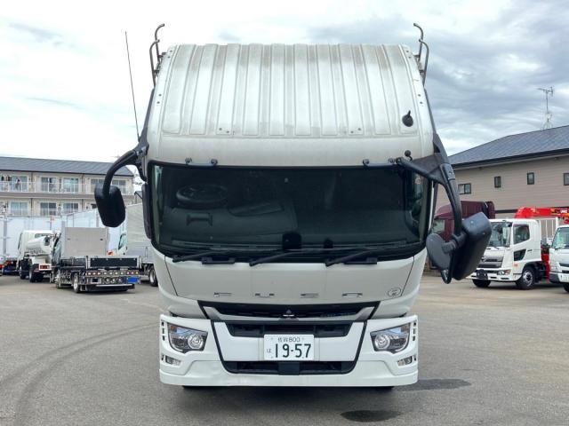 Mitsubishi GREAT 2022-11 7737892-20