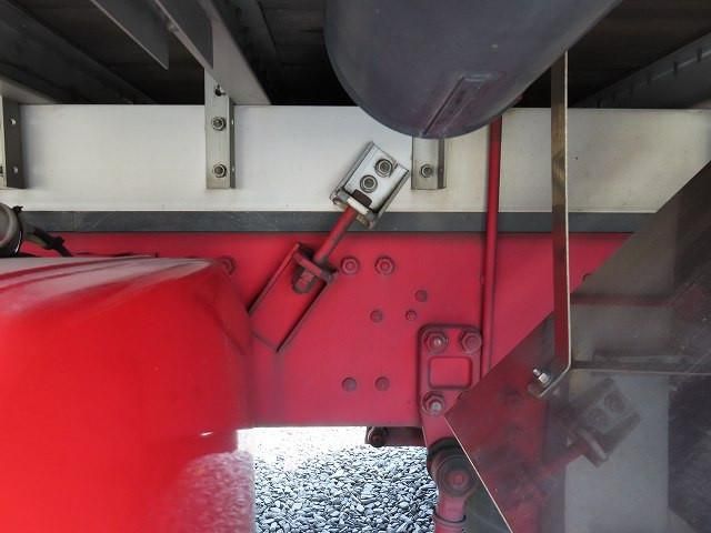 Mitsubishi GREAT 2018-06 7737893-11