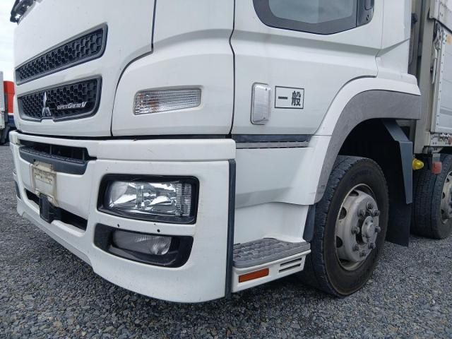 Mitsubishi GREAT 2017-08 7737895-10
