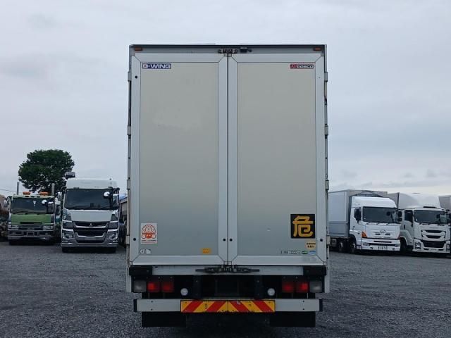 Mitsubishi GREAT 2017-08 7737895-5