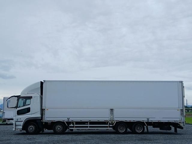 Mitsubishi GREAT 2017-08 7737895-7