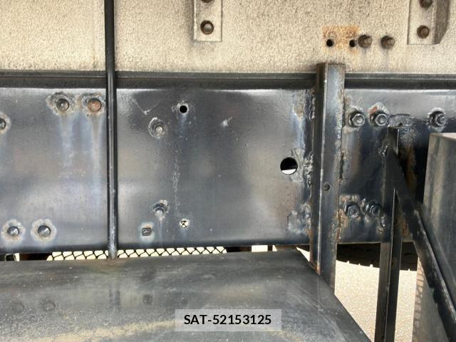 Mitsubishi GREAT 2017-09 7789576-11
