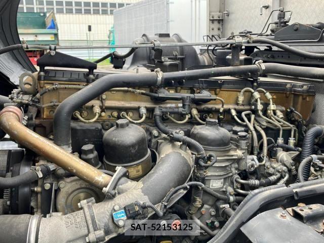 Mitsubishi GREAT 2017-09 7789576-14