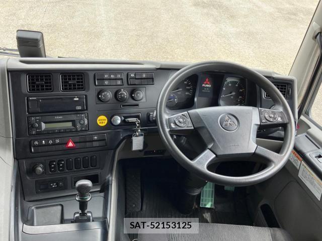 Mitsubishi GREAT 2017-09 7789576-18