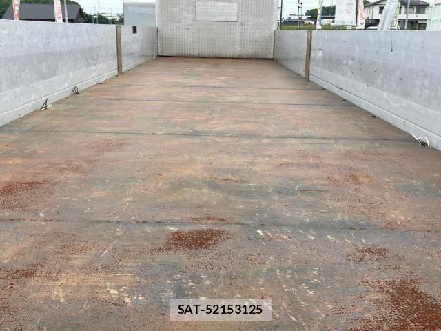 Mitsubishi GREAT 2017-09 7789576-7
