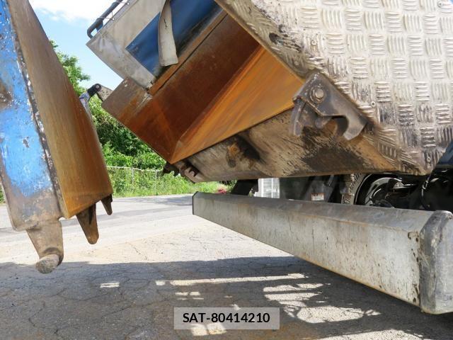 Mitsubishi GREAT 2021-11 7789578-9