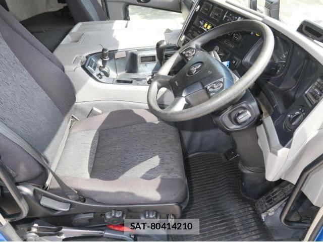 Mitsubishi GREAT 2021-11 7789578-29