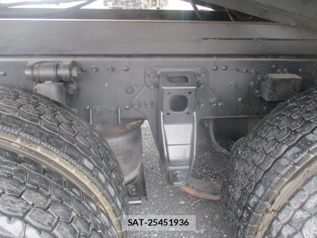Mitsubishi GREAT 2014-10 7789577-12