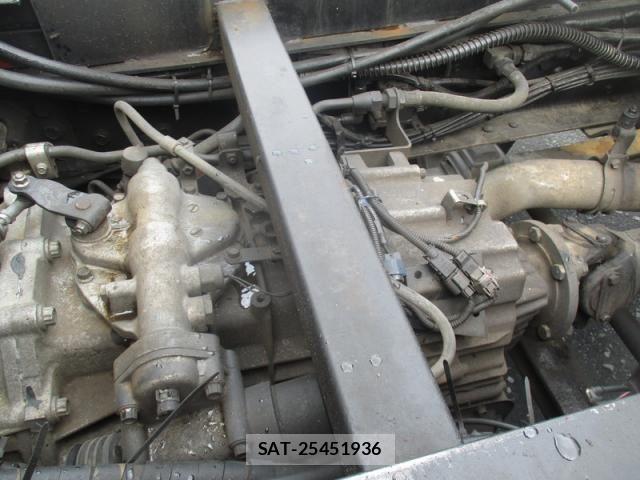 Mitsubishi GREAT 2014-10 7789577-15