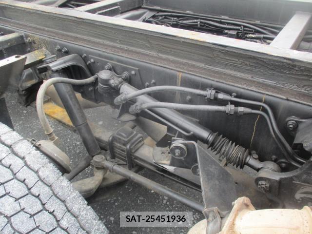 Mitsubishi GREAT 2014-10 7789577-17