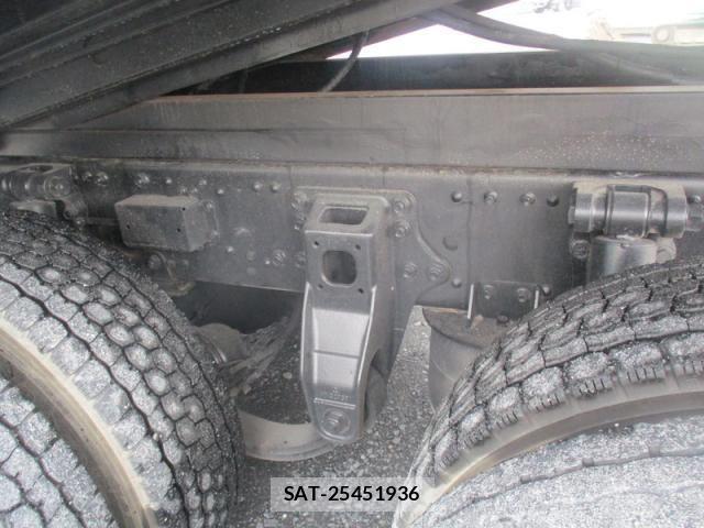 Mitsubishi GREAT 2014-10 7789577-21