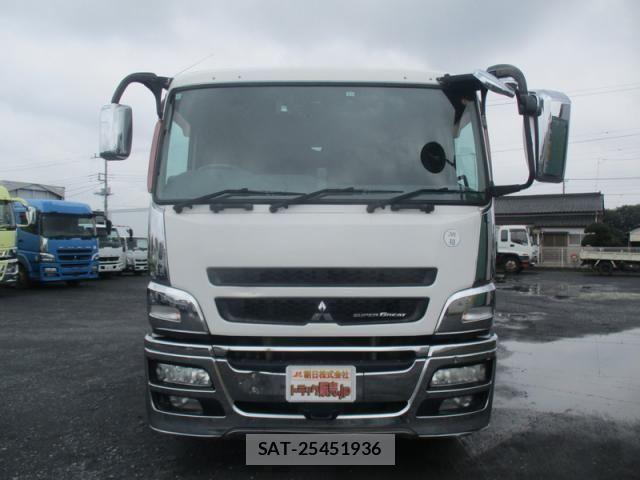 Mitsubishi GREAT 2014-10 7789577-3