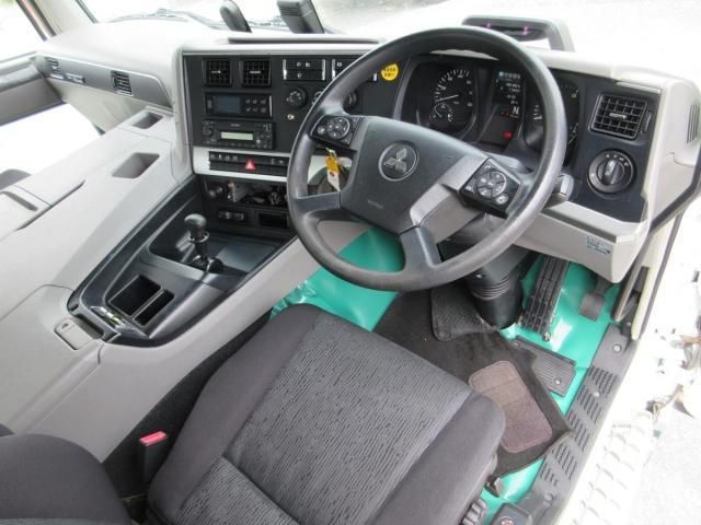 Mitsubishi GREAT 2018-04 7864790-8