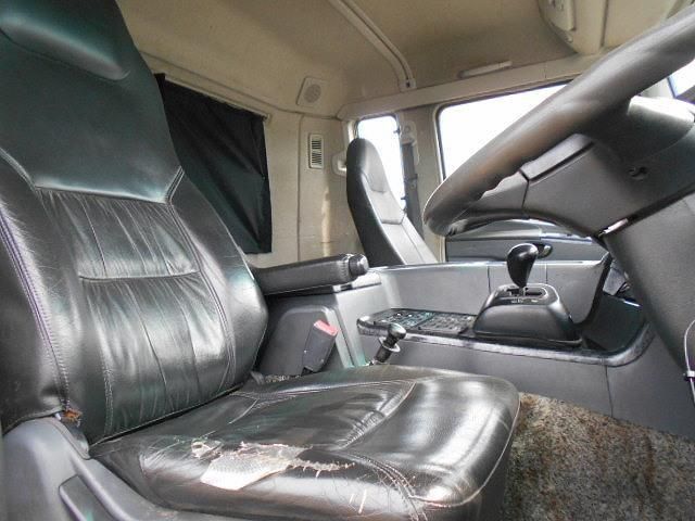 Mitsubishi GREAT 2012-01 7864791-11