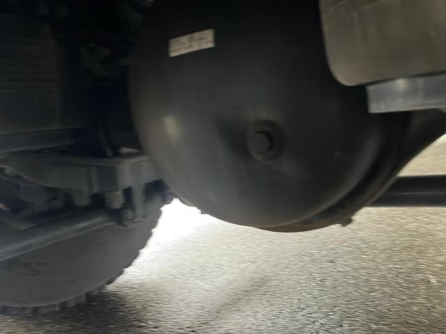 Mitsubishi GREAT 2022-06 7864789-14