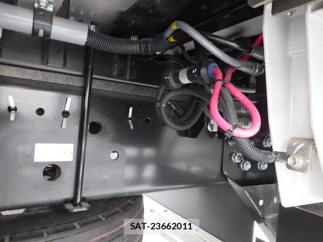Mitsubishi GREAT 2026-03 7903470-18