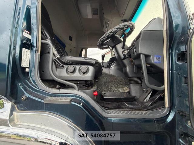 Mitsubishi GREAT 2013-02 7903471-13
