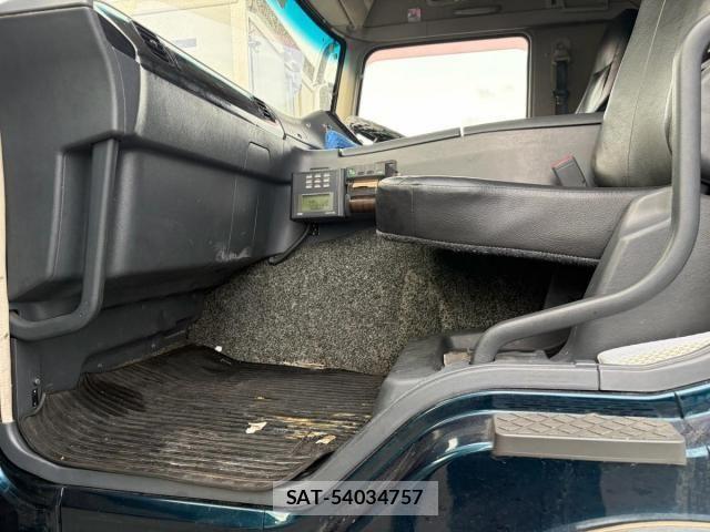 Mitsubishi GREAT 2013-02 7903471-14