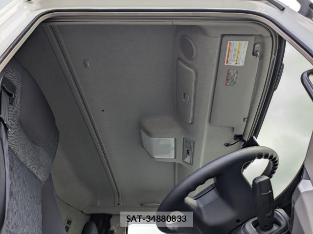 Mitsubishi GREAT 2024-09 7963960-10