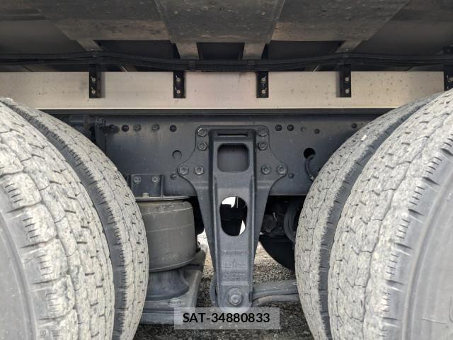 Mitsubishi GREAT 2024-09 7963960-16