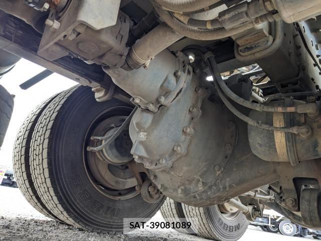 Mitsubishi GREAT 2012-07 7963966-12