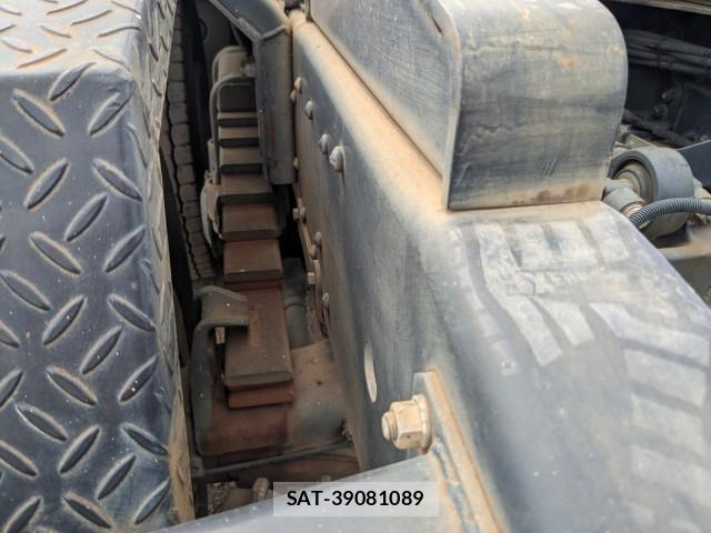 Mitsubishi GREAT 2012-07 7963966-15
