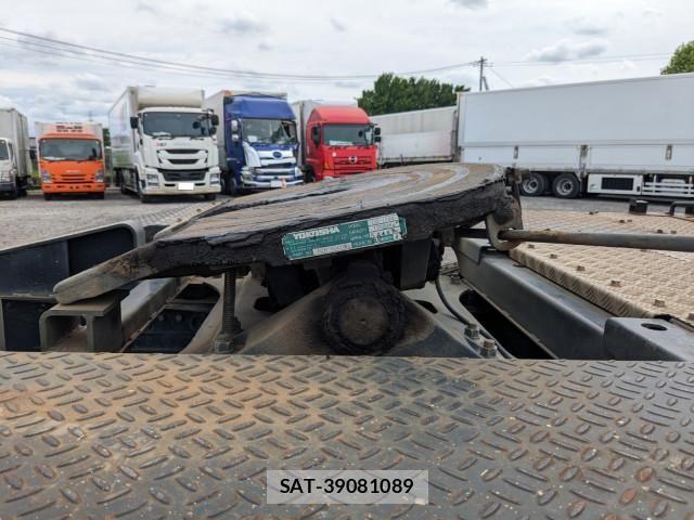 Mitsubishi GREAT 2012-07 7963966-21