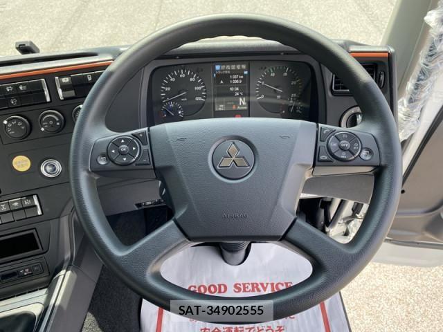 Mitsubishi GREAT 2026-04 7963962-16