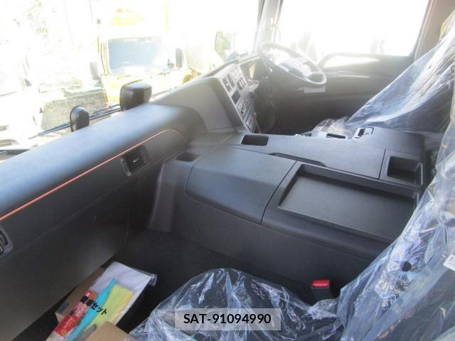 Mitsubishi GREAT 2026-03 7963964-24