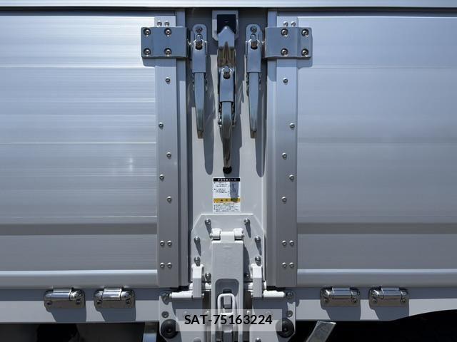 Mitsubishi GREAT 2026-03 7963965-11